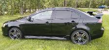 Mitsubishi Lancer - Photo 2