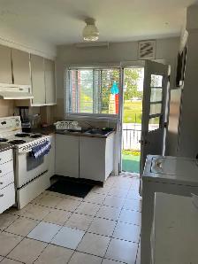 FOR RENT – Beautiful 3-Bedroom Apartment in Ville Saint-Laurent - Photo 5
