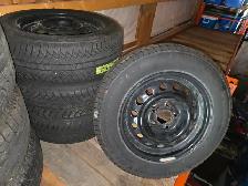 195/65R15 91H WR21 Winrun Winter Max U1 Winter Tires & Rims 3223