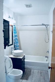2BR Duplex for Rent close to Grant Park - Photo 2