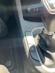 2019 HYUNDAI ELANTRA GT-Manual, Very Low Km, Nav, Rear Camera, - Photo 12