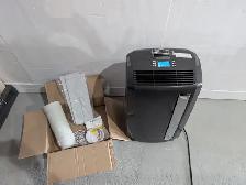Brand New De’Longhi 12,500 BTU Portable Air Conditioner For Sale - Photo 2
