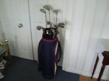 WOMEN'S R.H. GOLF CLUBS  ( WITH NEW BAG ) - Photo 3