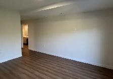 2 Bdrms/Den/2 bthrms. Heat Included. Shiraz 50  Community - Photo 11