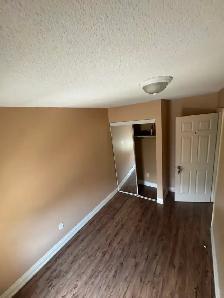 STARTING JULY 1ST – 3 ROOMS FOR RENT NEAR YORK UNIVERSITY - Photo 2