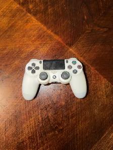PS4 Pro 1TB with two games - Photo 2