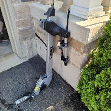 Thule Hanging Hitch Bike Rack – Holds 2 Bikes - Photo 5