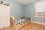 2 bedroom 1 bathroom upper level of bungalow on a large lot! - Photo 9