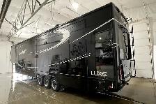 2020 Luxe Elite 42RL – Pre-Owned Luxury 4-Seasons 5th Wheel. - Photo 6