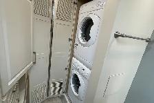 2020 Luxe Elite 42RL – Pre-Owned Luxury 4-Seasons 5th Wheel. - Photo 40