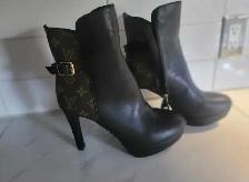 Bottillions Cuir