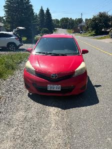 2013 Toyota Yaris 110, 000 - Photo 2