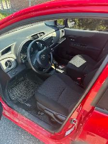 2013 Toyota Yaris 110, 000 - Photo 3