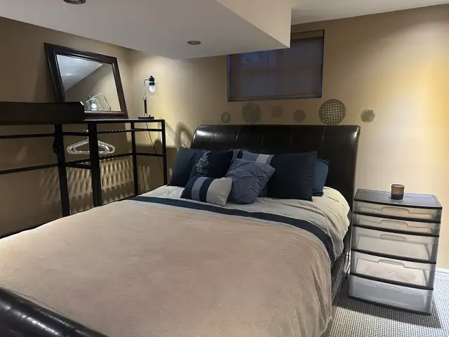 Fully Furnished Lower level suite - Students Preferred!