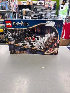 Lego Harry Potter Hogwarts Wizard's Chess 76392 - BRAND NEW - Photo 2