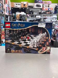 Lego Harry Potter Hogwarts Wizard's Chess 76392 - BRAND NEW - Photo 3