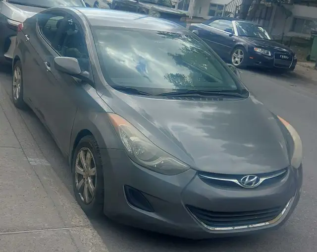 HYANDAI ELANTRA