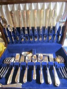 #86   YOUTH silverware set for 8 - Photo 2