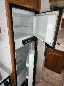 1999 Jayco Camping Trailer 24 ft - Photo 4