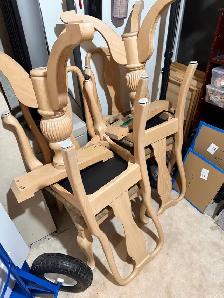 Dining room table and four chairs