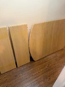 Dining room table and four chairs - Photo 2