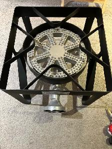 Gas One propane burner with Thermalloy St Steel Stock Pot - Photo 6