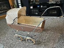 1960 Thistle carriage