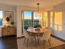 3 Bedroom Condo with Parking in DT Toronto,  Available now - Photo 2