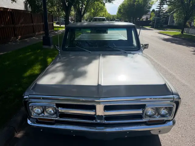 1972 GMC 1500 - Long Box - Awesome Truck