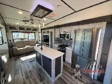 2022 Keystone RV Montana High Country 331RL - Photo 8