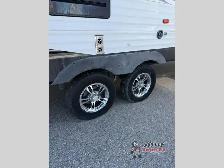 2018 Dutchmen RV Coleman Lantern Series 262BH - Photo 11