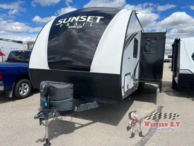 2019 CrossRoads RV Sunset Trail Super Lite SS262BH