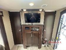 2018 Forest River RV Cherokee 304BH - Photo 12