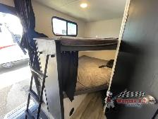2022 Coachmen RV Freedom Express Ultra Lite 287BHDS - Photo 11