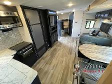 2022 Coachmen RV Freedom Express Ultra Lite 287BHDS - Photo 14