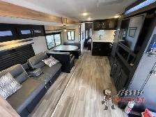 2022 Coachmen RV Freedom Express Ultra Lite 287BHDS - Photo 15