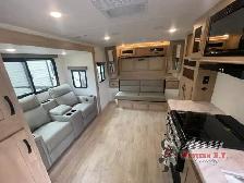 2025 Palomino SolAire 2080RBS - Photo 7