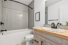 Live in style in BRAND-NEW 3-STOREY TOWNHOME near DOWNTOWN - Photo 7