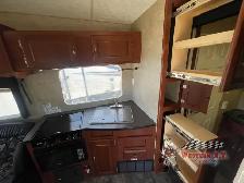 2011 Forest River RV Sandstorm SLR 272 SLR - Photo 13