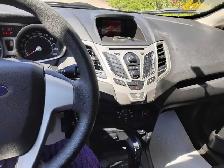 2012 Ford Fiesta SE -Running Well - Photo 4