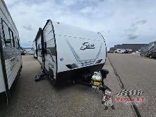 2025 Shasta RVs Compact 18FQ