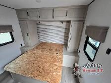 2025 Shasta RVs Compact 18FQ - Photo 7