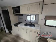 2025 Shasta RVs Compact 18FQ - Photo 8