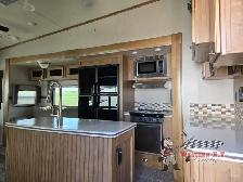 2018 Forest River RV Flagstaff 8529 IKBS - Photo 4