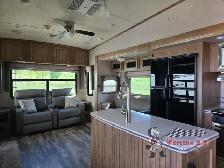 2018 Forest River RV Flagstaff 8529 IKBS - Photo 5