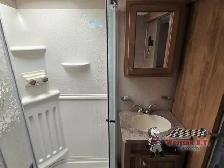 2018 Forest River RV Flagstaff 8529 IKBS - Photo 20