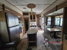 2017 Keystone RV Laredo 325RL - Photo 19