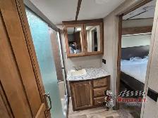 2017 Keystone RV Laredo 325RL - Photo 20