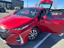 2020 Toyota Prius Prime Plug-in Hybrid – Clean | leather | Tech - Photo 7