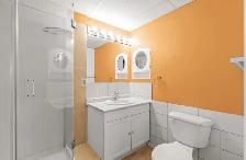 single room for rent in basement - Photo 3